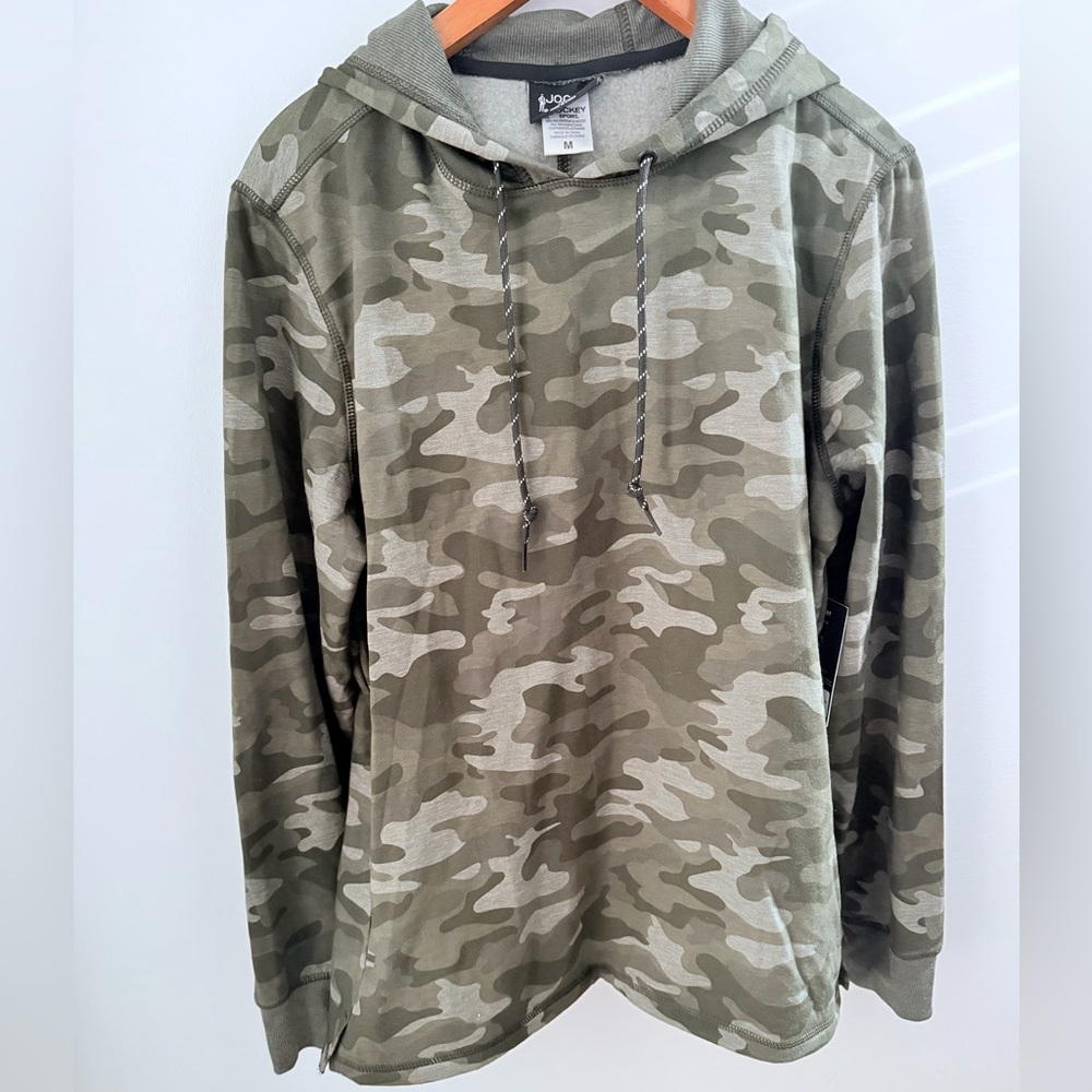 Jockey Sport Camo Hoodie Size Medium NWT Unisex Athletic Pullover